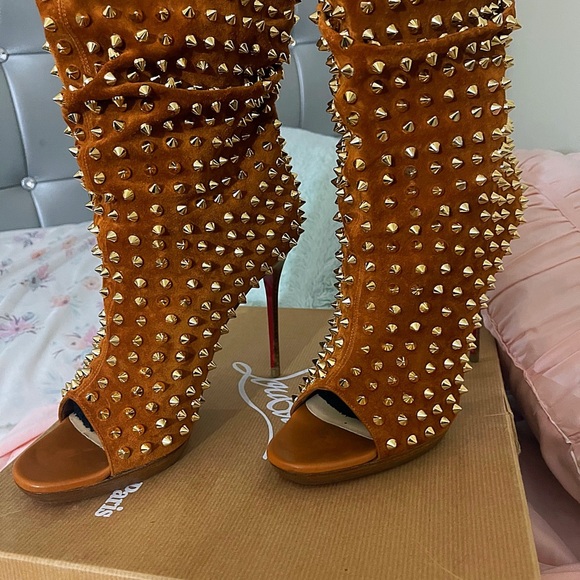 Louboutins Guerilla Spike Bootie Open Toe - Picture 4 of 5